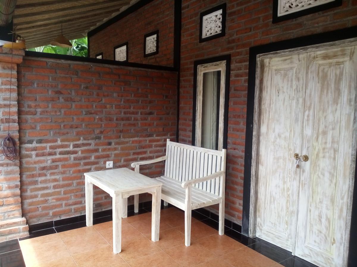 Krisna Homestay Pemuteran Exterior foto